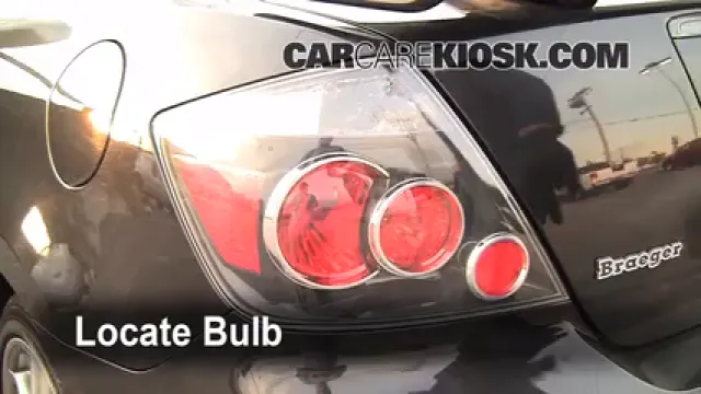 2009 Scion tC 2.4L 4 Cyl. Éclairage Feu clignotant arrière (remplacer l'ampoule)